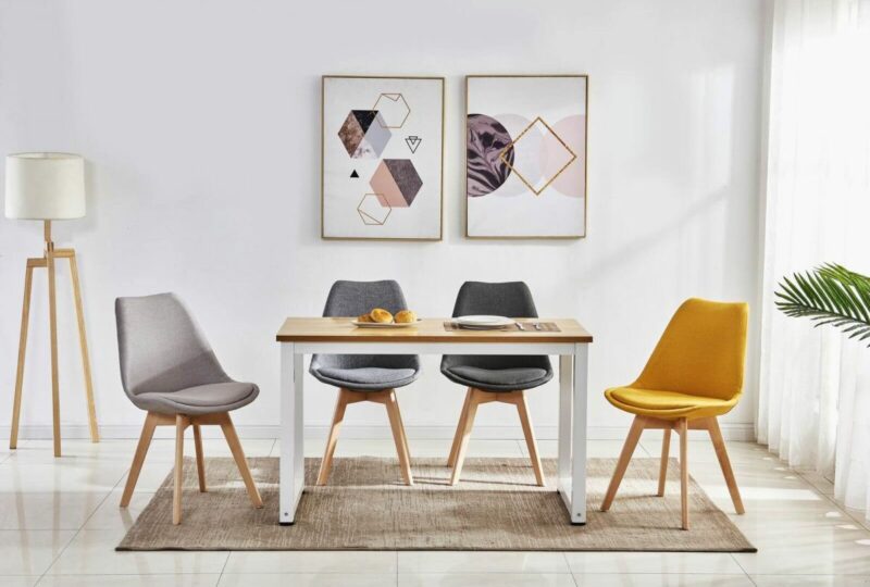Comment assortir les chaises dépareillées autour d'une table - Blog