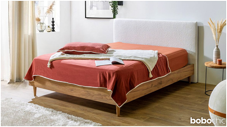 Nouveauté : la structure de lit LOVELY avec tissu bouclettes blanc pour les PROMO DAYS.