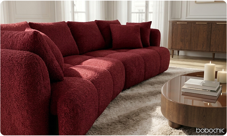Quelles couleurs associer avec un canapé rouge ?