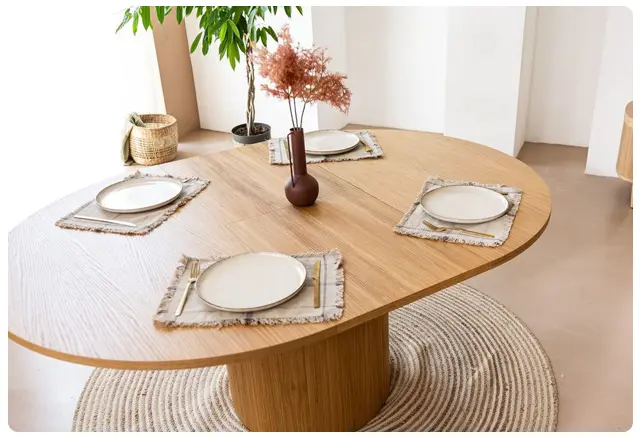 Quelle table à manger dans un petit séjour ?