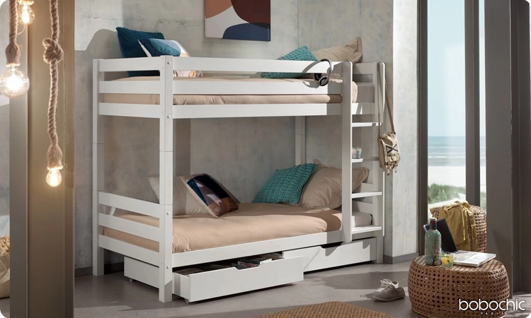 Optimisez l'espace d'une chambre enfant, tout en chaleur et en convivialité, avec le lit superposé