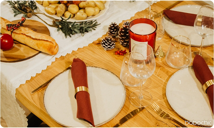 Coloris, accessoires déco, linge de table, des éléments essentiels pour votre déco