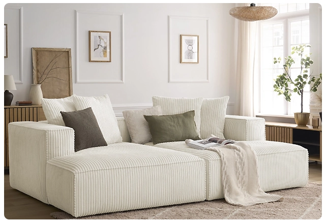 Faut-il choisir un canapé assise profonde pour un petit salon ?