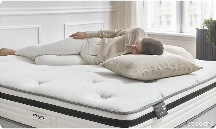 Pour trouver le matelas idéal, analysez l'accueil, le soutien et donc la fermeté de ce dernier